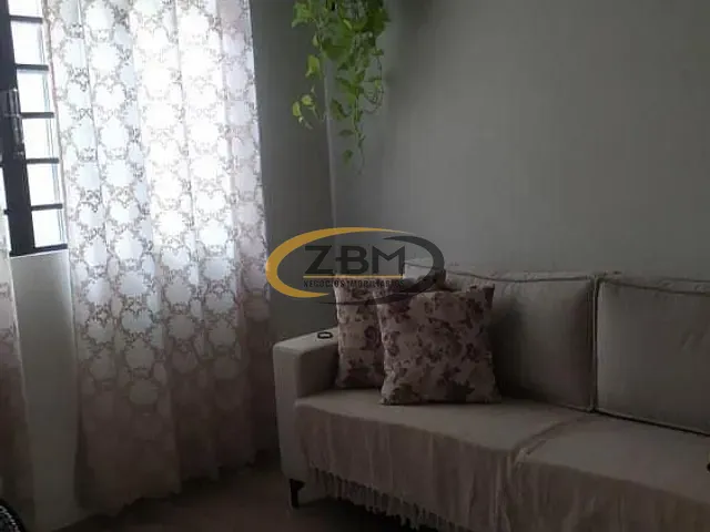 Sobrado com 250m² 3 quartos e 3 banheiros, à venda, no bairro Jardim Alvorada em Londrina