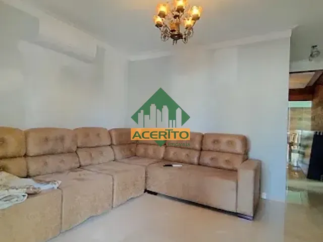 Casa com 180m² 2 quartos e 2 banheiros, à venda, no bairro Conjunto Habitacional Nossa Senhora Aparecida em Araçatuba