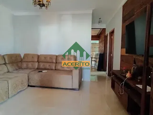 Casa com 180m² 2 quartos e 2 banheiros, à venda, no bairro Conjunto Habitacional Nossa Senhora Aparecida em Araçatuba