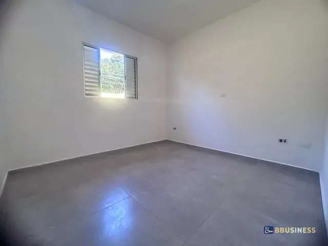 Casa 2 quartos e 2 banheiros, à venda, no bairro Vista Linda em Bertioga