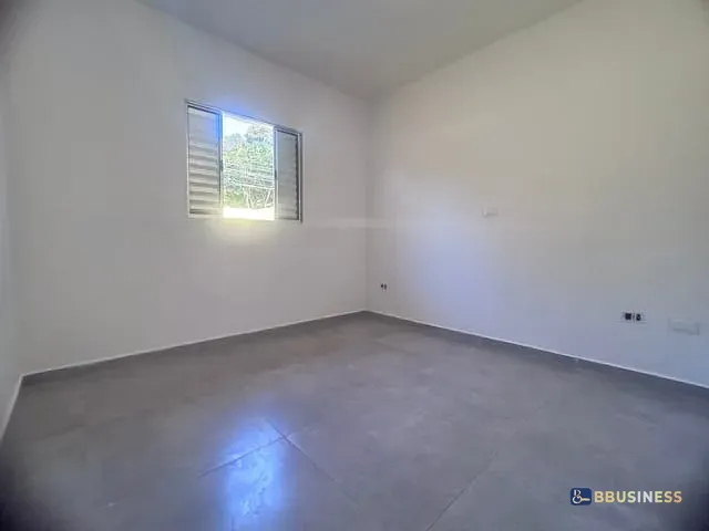 Casa 2 quartos e 2 banheiros, à venda, no bairro Vista Linda em Bertioga
