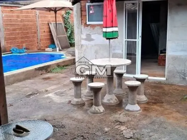 Casa com 250m² 2 quartos e 2 banheiros, à venda, no bairro Planalto Verde em Ribeirão Preto