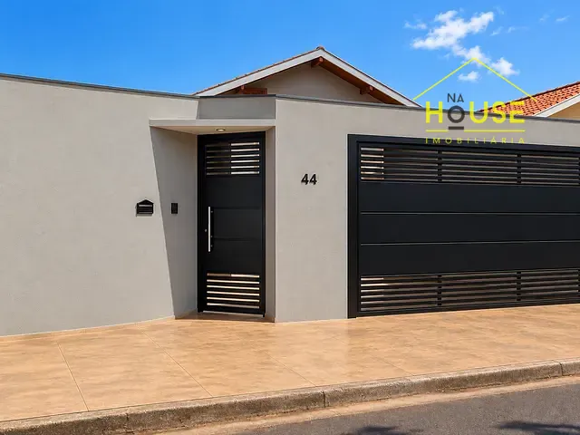 Casa 2 quartos e 1 banheiro, à venda, no bairro Jardim São Francisco em Fernandópolis