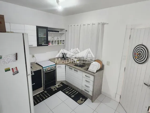 Casa 1 quarto e 1 banheiro, para alugar, no bairro Madri em Palhoça