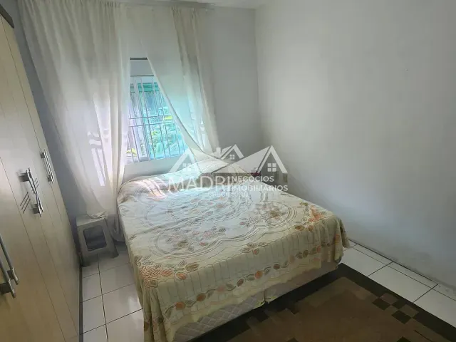 Casa 1 quarto e 1 banheiro, para alugar, no bairro Madri em Palhoça