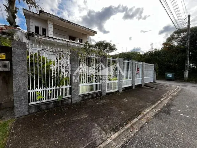 Casa 1 quarto e 1 banheiro, para alugar, no bairro Madri em Palhoça