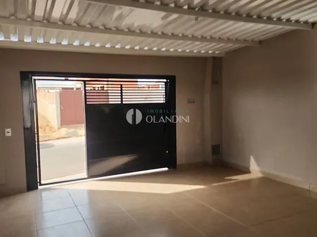 Casa com 227m² 2 quartos e 1 banheiro, à venda, no bairro Santa Rita de Cássia em Artur Nogueira