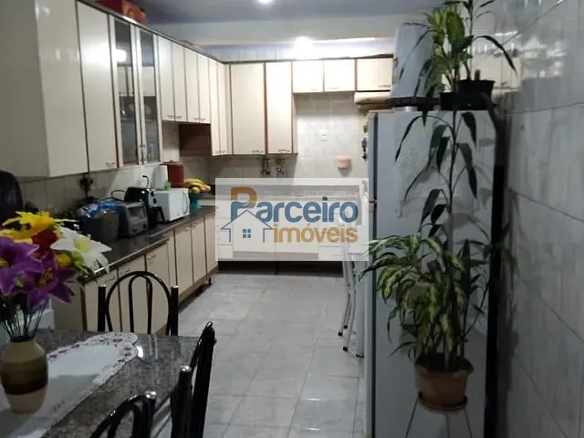 Casa com 187m² 3 quartos e 2 banheiros, à venda, no bairro Cidade Patriarca em São Paulo