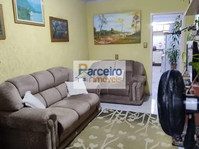 Casa com 187m² 3 quartos e 2 banheiros, à venda, no bairro Cidade Patriarca em São Paulo