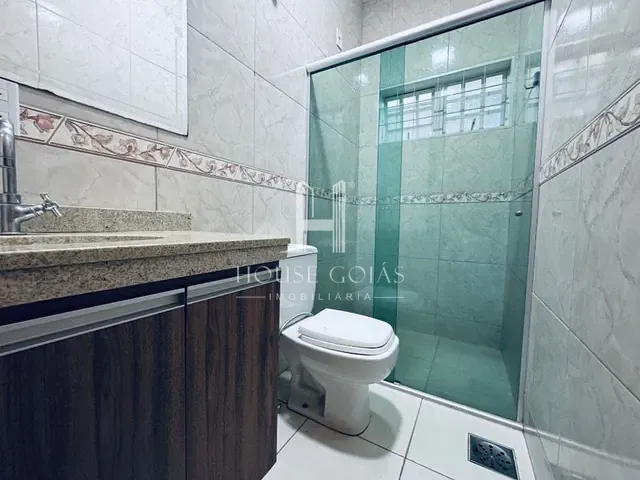 Casa com 300m² 3 quartos e 1 banheiro, à venda, no bairro Moinho dos Ventos em Goiânia