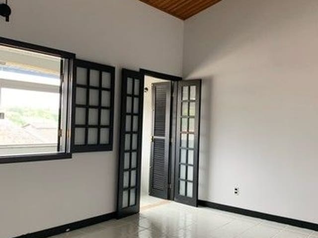Foto do Casa - Casa com 4 dormitórios, 190 m² - venda por R$ 442.000,00 ou aluguel por R$ 3.300,00/mês - Parque Residencial Flamboyant - São José dos Campos/SP | RUSSI IMÓVEIS