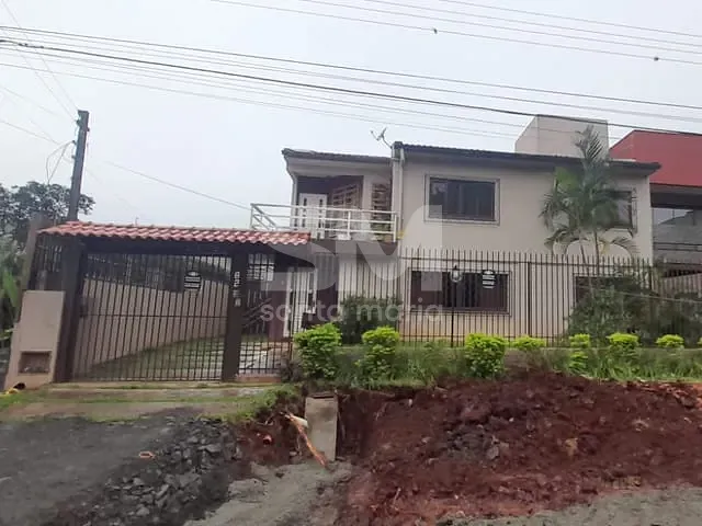 Casa com 280m² 3 quartos e 1 banheiro, para alugar, no bairro Maria Goretti em Chapecó