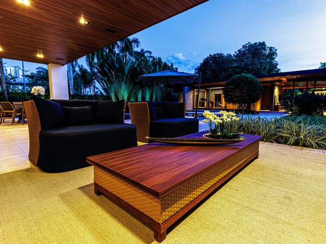 Casa com 1250m² 5 quartos e 8 banheiros, à venda, no bairro Barra da Tijuca em Rio de Janeiro
