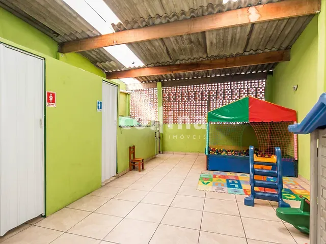 Casa 2 quartos e 2 banheiros, à venda, no bairro Vila Menck em Carapicuíba