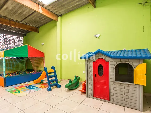 Casa 2 quartos e 2 banheiros, à venda, no bairro Vila Menck em Carapicuíba