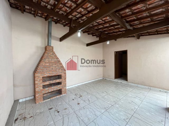 Casa com 250m², à venda, no bairro Residencial Campos Maia em Pindamonhangaba