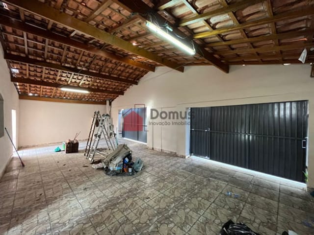 Casa com 250m², à venda, no bairro Residencial Campos Maia em Pindamonhangaba