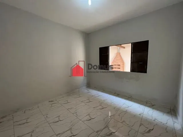 Casa com 250m², à venda, no bairro Residencial Campos Maia em Pindamonhangaba