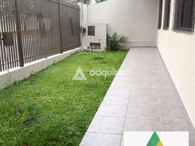 Casa com 532m² 5 quartos e 5 banheiros, à venda, no bairro Oficinas em Ponta Grossa
