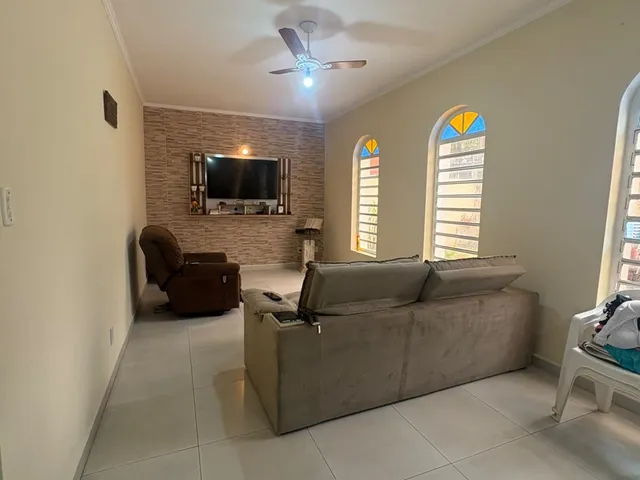 Casa 3 quartos e 1 banheiro, à venda, no bairro Jardim Ipaussurama em Campinas