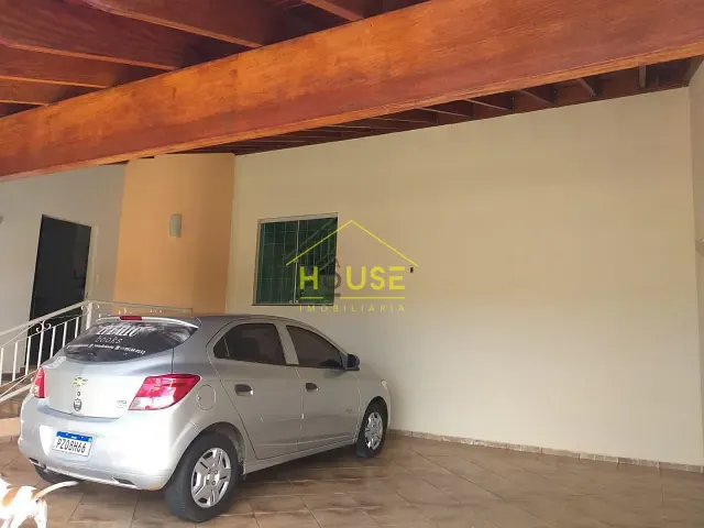 Casa 3 quartos e 3 banheiros, para alugar, no bairro Jardim Residencial Por do Sol em Fernandópolis