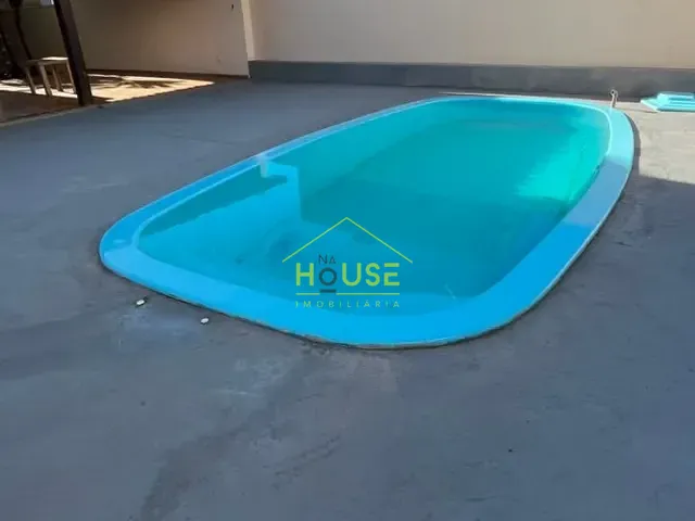Casa 3 quartos e 3 banheiros, para alugar, no bairro Jardim Residencial Por do Sol em Fernandópolis