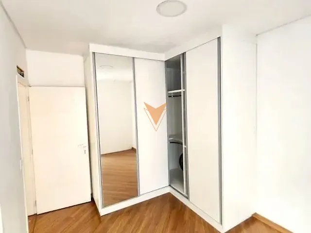 Casa 3 quartos e 4 banheiros, à venda, no bairro Chácara Roselândia em Cotia