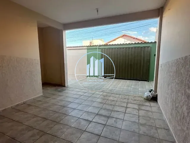 Casa com 200m², à venda, no bairro Recanto dos Fernandes II em Pouso Alegre