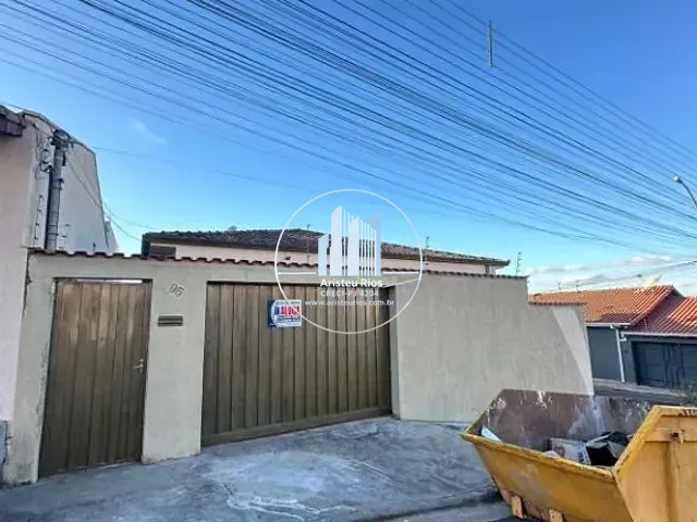 Casa com 200m², à venda, no bairro Recanto dos Fernandes II em Pouso Alegre