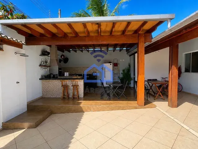 Casa 3 quartos e 2 banheiros, à venda, no bairro Massaguaçu em Caraguatatuba