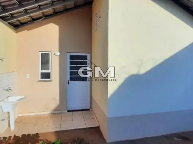 Casa 2 quartos e 1 banheiro, à venda, no bairro Jardim Cristo Redentor em Ribeirão Preto