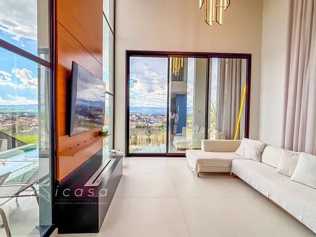 Casa com 373m² 4 quartos e 2 banheiros, à venda ou para alugar, no bairro Jardim Maria Cândida em Caçapava