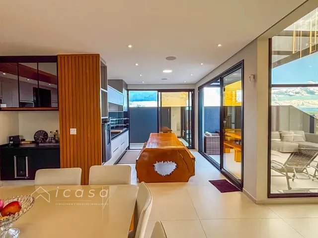 Casa com 373m² 4 quartos e 2 banheiros, à venda ou para alugar, no bairro Jardim Maria Cândida em Caçapava