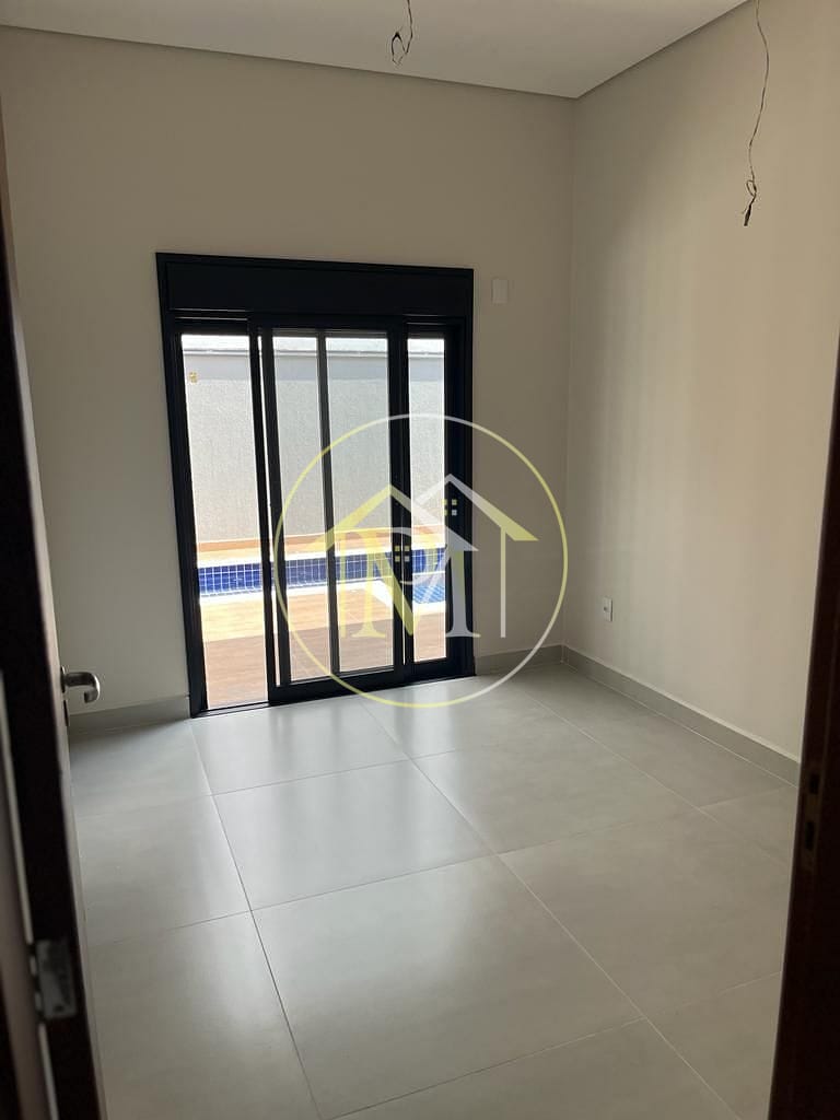 Casa à venda com 3 quartos, 169m² - Foto 8