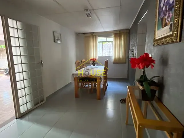 Casa com 430m² 5 quartos e 2 banheiros, à venda, no bairro Jardim Rio Grande em Fernandópolis