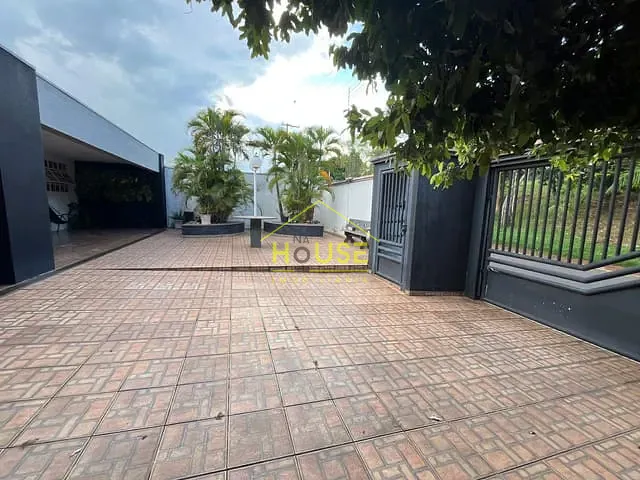 Casa com 430m² 5 quartos e 2 banheiros, à venda, no bairro Jardim Rio Grande em Fernandópolis