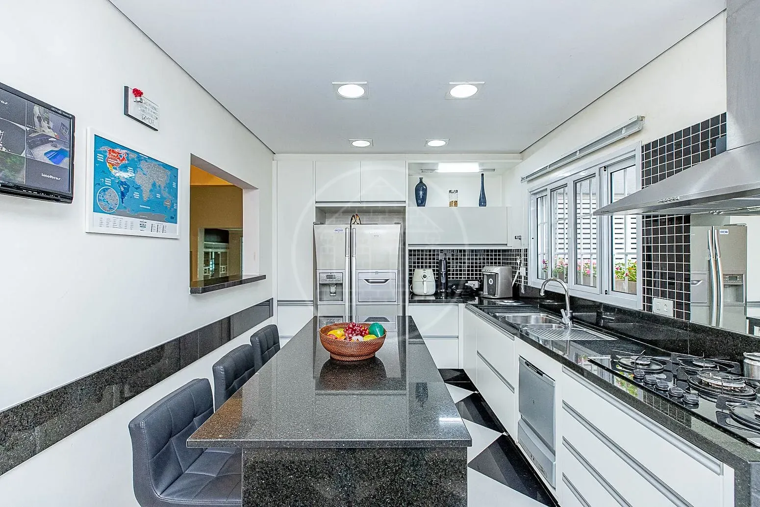 Casa, 4 quartos, 380 m² - Foto 4