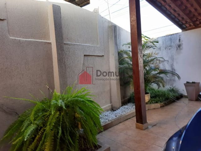 Casa com 2250m², à venda, no bairro Loteamento Residencial Andrade em Pindamonhangaba