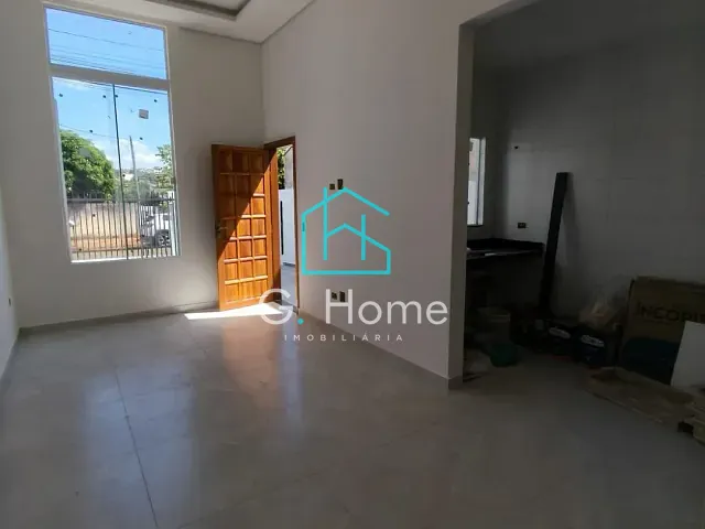 Casa com 180m² 2 quartos e 2 banheiros, à venda, no bairro Columbia em Londrina