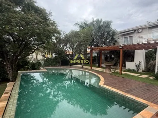 Casa 4 quartos e 6 banheiros, à venda, no bairro Terras de Mont Serrat em Salto