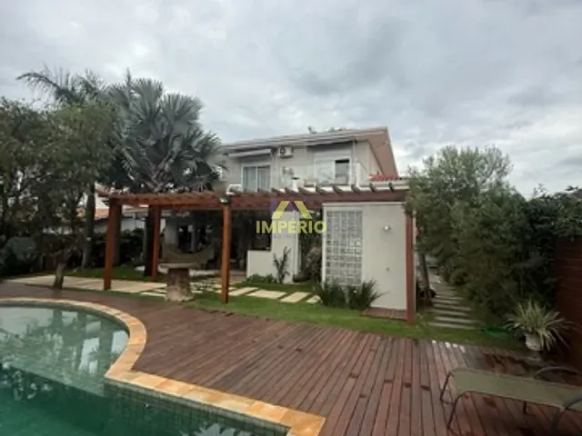 Casa 4 quartos e 6 banheiros, à venda, no bairro Terras de Mont Serrat em Salto