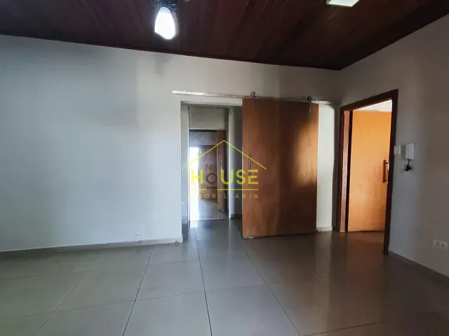 Casa 3 quartos e 3 banheiros, para alugar, no bairro Patrimônio Velho em Votuporanga