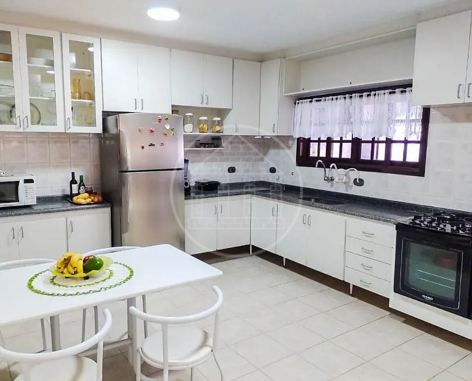 Casa, 3 quartos, 264 m² - Foto 6