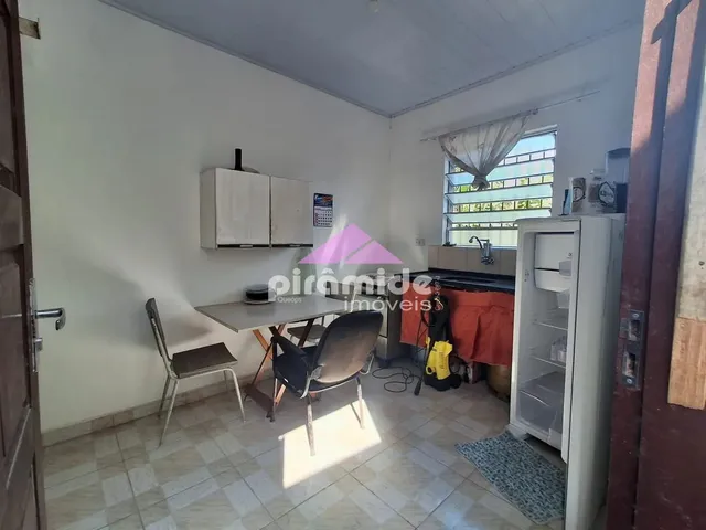 Casa com 250m² 1 quarto e 1 banheiro, à venda, no bairro Porto Novo em Caraguatatuba