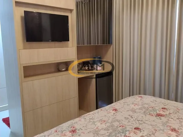 Casa com 225m² 3 quartos e 2 banheiros, à venda, no bairro Colúmbia em Londrina
