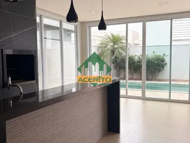 Casa com 460m² 3 quartos e 5 banheiros, para alugar, no bairro Condomínio Vila Toscana em Araçatuba