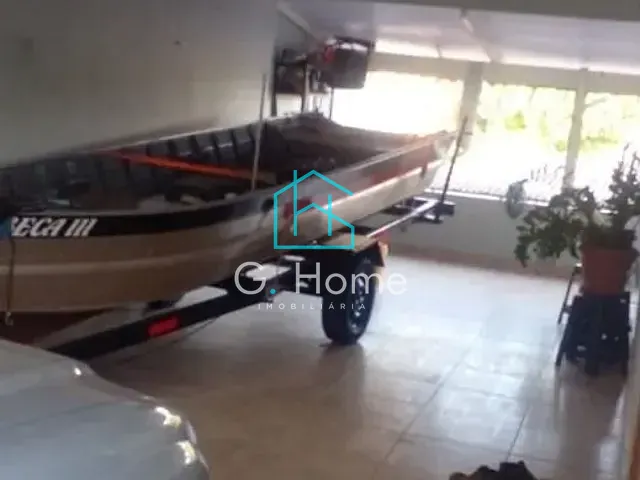 Casa com 300m² 2 quartos e 1 banheiro, à venda, no bairro Monte Belo em Londrina