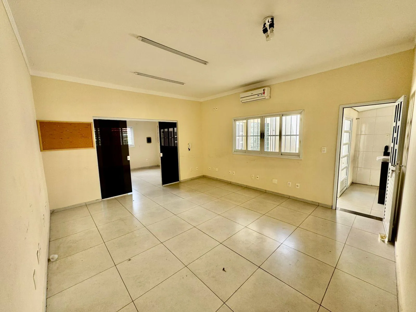 Casa, 1 quarto, 254 m² - Foto 5