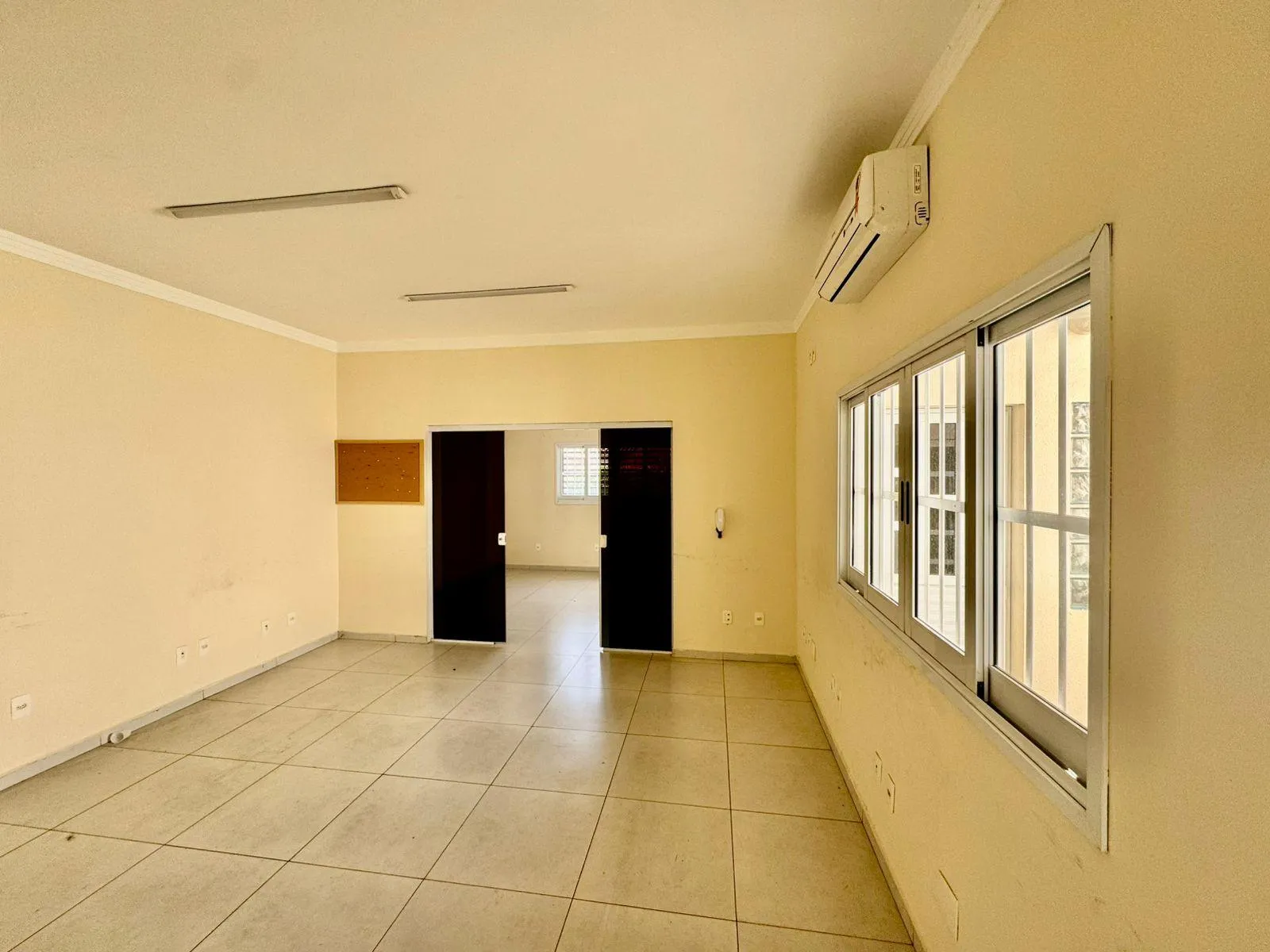 Casa, 1 quarto, 254 m² - Foto 4