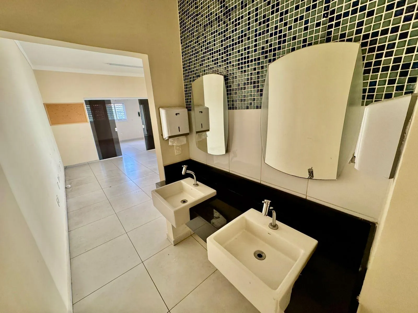 Casa, 1 quarto, 254 m² - Foto 9